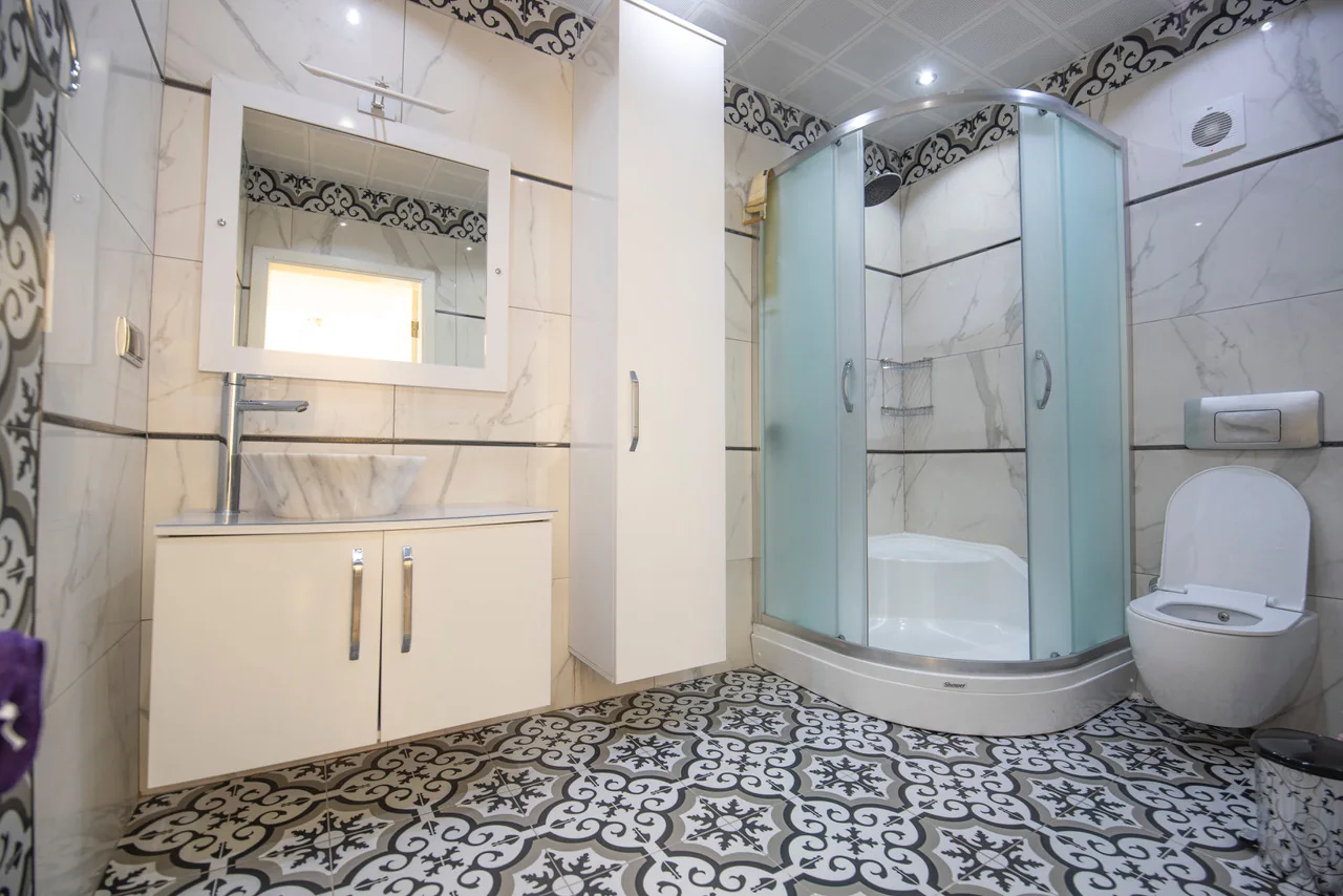 Villa Boncuk modern banyo