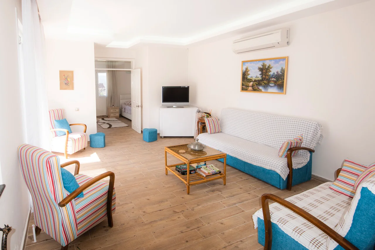 Villa Boncuk salon